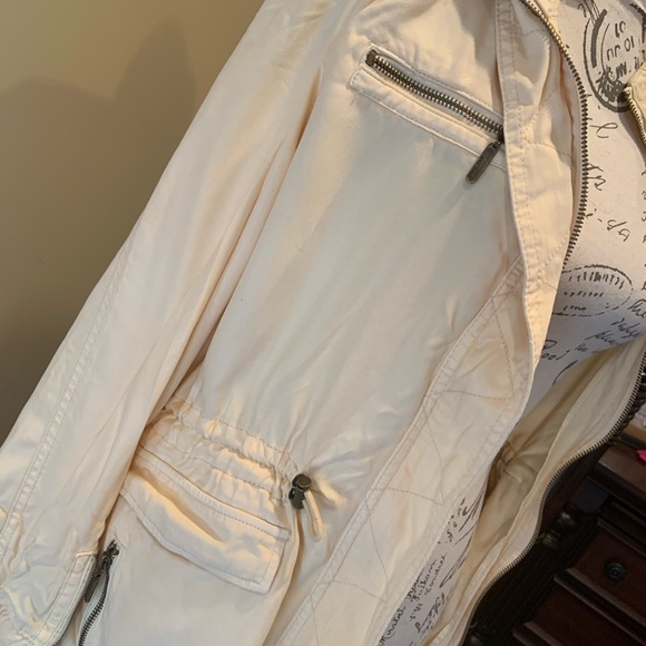 Max Jeans Jacket - Picture 7 of 11